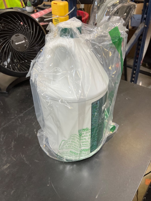 Photo 1 of Endurant Turf Colorants - Perennial Rye Spray Green Grass Paint for Lawns - Revives Dry, Patchy Yards - Light Grass Hue - Easy to Use, Concentrated Turf Grass Dye - Covers Approx 10,000 Sq Ft - 1 Gal