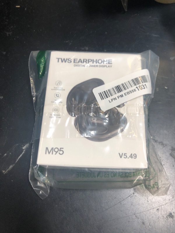 Photo 1 of AI Translation Earbuds Real Time 144 Languages Translating Headphone 3-in-1 Translator Earbuds Wireless Bluetooth Translation Headphone for Travel, Business, Learning, iOS & Android Compatible