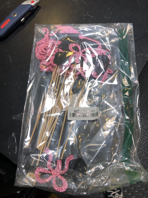 Photo 1 of Gyufise 12Pcs Congrats Grad 2025 Centerpiece Sticks Glitter 2025 Graduation Done Diploma Table Flower Centerpieces Sticks Class of 2025 Party Decorations for 2025 Graduation Party Supplies Pink