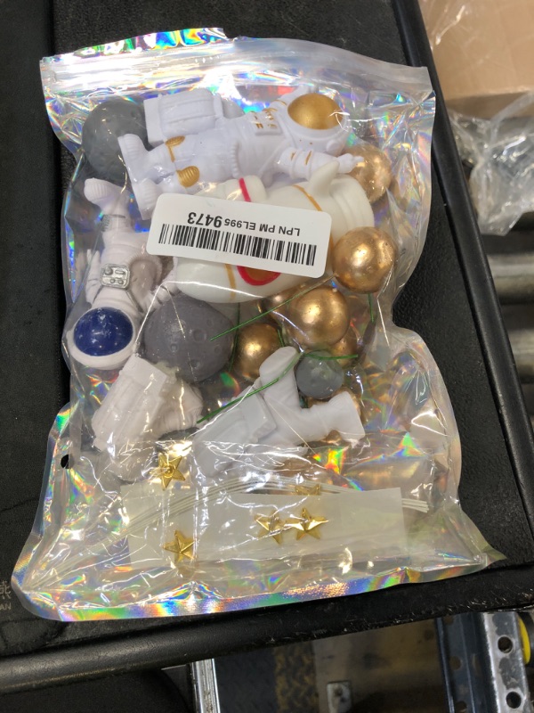 Photo 1 of 18 Pack Astronaut Cake Topper Set, Outer Space Cake Decoration Astronaut Figurine Rocket CakeToppers with Stars and Pearl Balls for Christmas Astronaut Themed Party Kids Birthday Tabletop Decor(Gold)