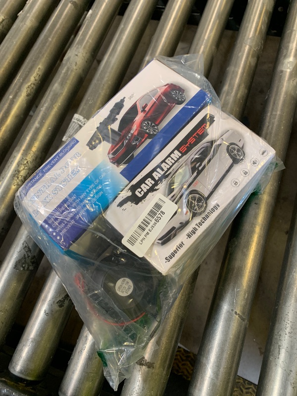 Photo 1 of Unifizz Car Remote Central Locking Kit Keyless Car Door Anti-Theft Alarm System Kit Universal