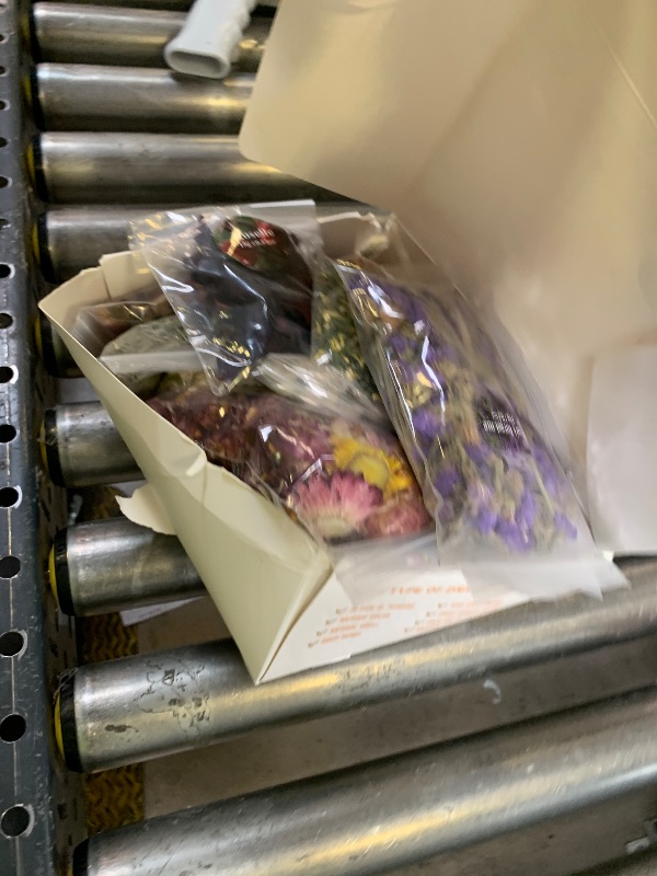 Photo 1 of 15g/Bag Dried Flowers,100% Natural Dried Flowers Herbs Kit for Soap Making, DIY Candle Making,Bath - Include Rose Petals,Lavender,Don't Forget Me,Lilium,Jasmine,Rosebudsand More(16 Bags)