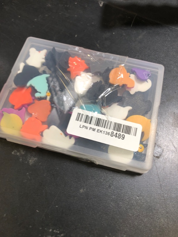 Photo 1 of Dandan DIY 20/50/100pcs Mix Lots Halloween Pumpkin Skeleton Owl Bat Cat Resin Flatback Button Art Album Flatback Scrapbooking Embellishments DIY Decoration Scrapbooking Craft Accessory (50)