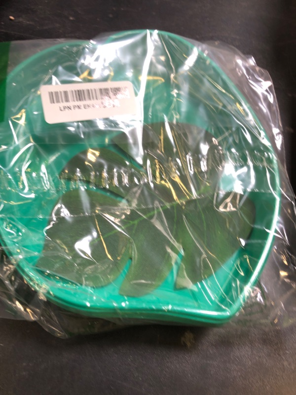 Photo 1 of 12 Pieces Palm Leaf Plates Hawaii Style Snack Tray Reusable Cookies Candy Dip Palm Leaf Serving Platter Green Plastic Food Tray Luau Party Plates for Jungle Safari Tropical Birthday Supplies