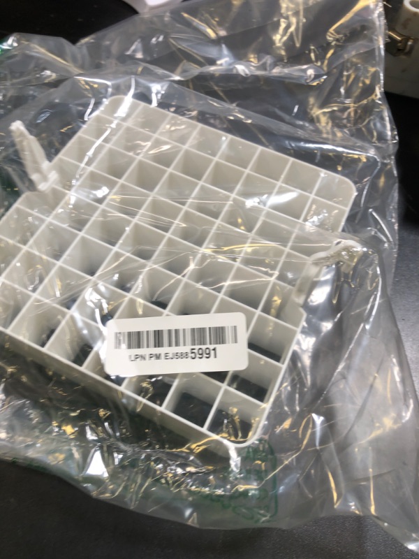Photo 1 of ArtBin 6939AB Marker Storage Tray - Holds up to 64 Pens, Pencils, Markers, Brushes, etc., [1] Plastic Storage Tray, White