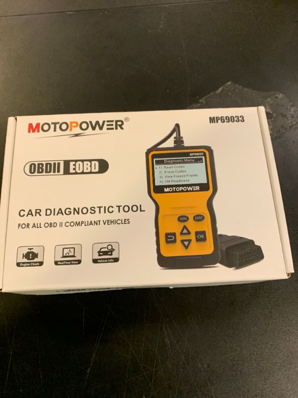 Photo 1 of MOTOPOWER MP69033 Car OBD2 Scanner Code Reader Engine Fault Scanner CAN Diagnostic Scan Tool for All OBD II Protocol Cars Since 1996, Yellow