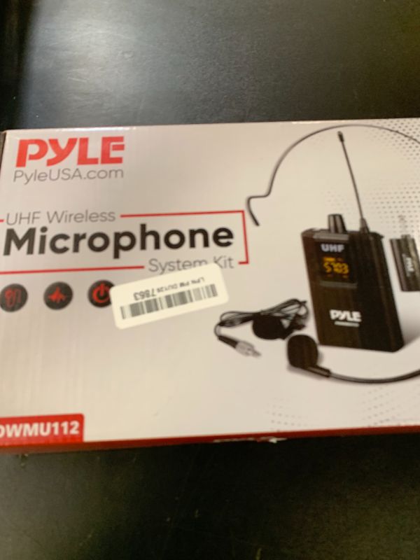 Photo 1 of Pyle UHF Wireless Microphone System Kit - Portable Professional Cordless Microphone Set with Headset, Lavalier, Beltpack Transmitter, Receiver - Karaoke & Conference