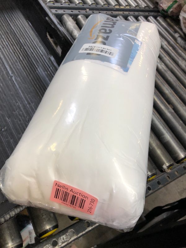 Photo 1 of 2.2 LB / 35.3 Ounce Premium Polyester Fiber Fill, Stuffing for Stuffed Animals, Pillows, Quilts, Paddings, Pouf, Fiberfill, Stuffing, Machine Washable, White