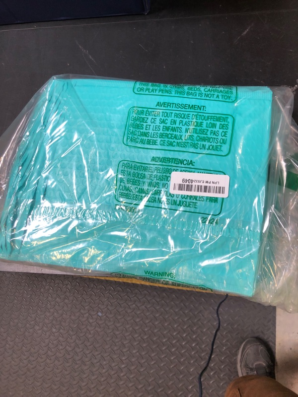 Photo 1 of UCGOU Bubble Mailers 8.5x12 Inch 40 Pack Usable Size 8.5x11 Inch Teal Padded Envelopes Medium Waterproof Packaging Bags for Shipping Self Seal Strong Adhesive Envelopes for Jewelry Makeup Supplies