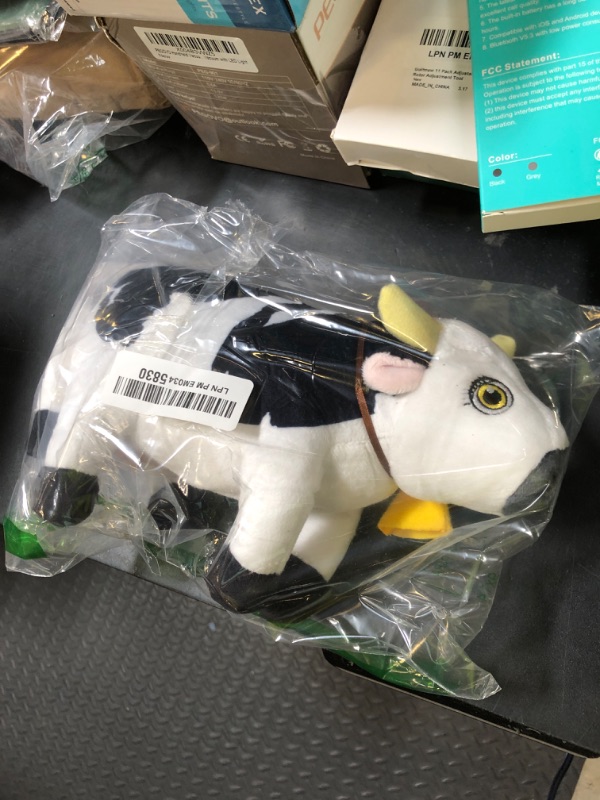 Photo 1 of LA GRANJA DE ZENÓN Vaca Lola Musical Stuffed Animal 8-Inch Soft and Huggable Plush Toy with Music, Beloved El Reino Infantil Character
