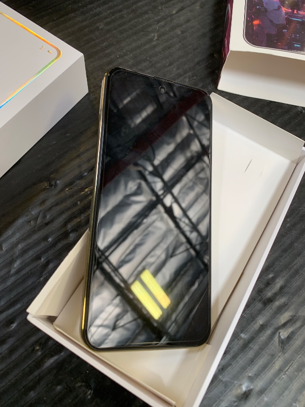 Photo 1 of Turns on aND SHUT OFF --i15 Pro Max 5G Unlocked Smartphone Android14 128GB Dual SIM Cheap Phone