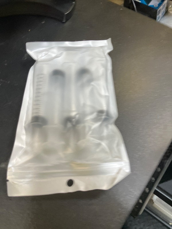 Photo 1 of Wisdom Teeth Syringe, 5 Pack Irrigation Dental Syringes with Measure Scale & Curved Tip for Dental Care Liquid Oral Tonsil Stone