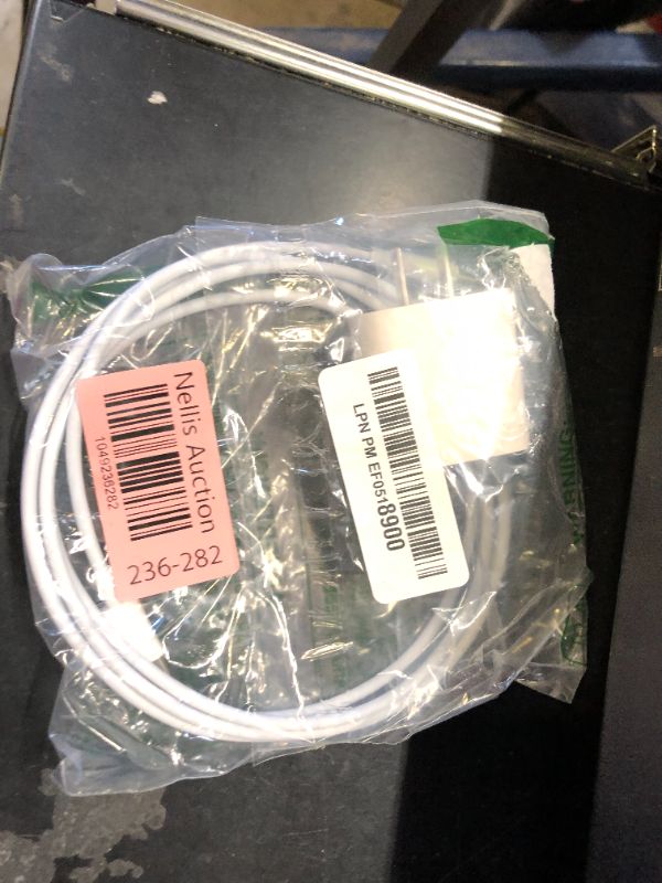 Photo 1 of USB C to C Charger 