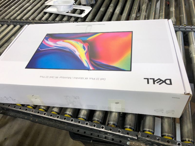 Photo 1 of Dell 32 Plus 4K Monitor - S3225QS - 31.5-inch 4K (3840 x 2160) up to 120Hz 16:9 Display, VA Panel, AMD FreeSync Premium, 99% sRGB, 95% DCI-P3, 1500:1 Contrast Ratio, Comfortview Plus - Ash White