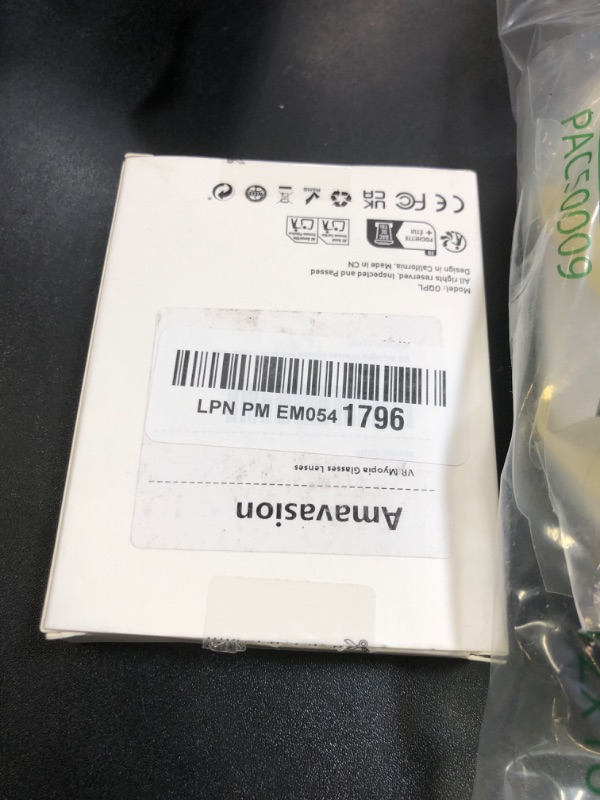 Photo 1 of Amavasion Glasses Lenses Compatible with Quest 3S/2, VR Lenses Insert Easy-to-Install Frame Plus Lens Combination SPH:-4.25(One Lens)