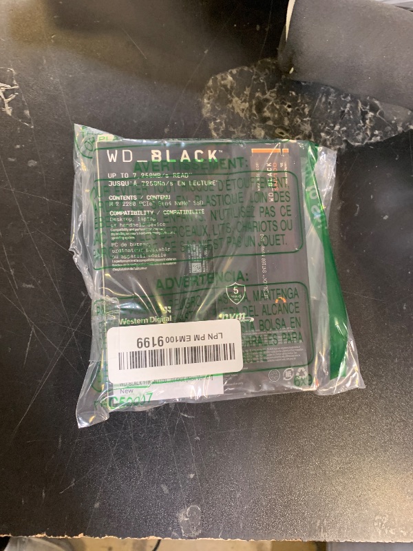 Photo 1 of WD_BLACK 1TB SN7100 NVMe Internal Gaming SSD Solid State Drive - Gen4 PCIe, M.2 2280, Up to 7,250 MB/s - WDS100T4X0E [New Version]