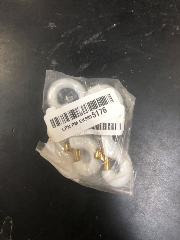 Photo 1 of Gettysburg Flag Works Pair of 3" Rubber Coated Brass Swivel Snaps Clips for attaching Flags to flagpoles on Rope Halyard, Coated to Reduce Noise (Qty 2)