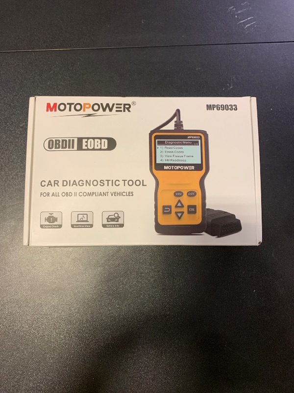 Photo 1 of MOTOPOWER MP69033 Car OBD2 Scanner Code Reader Engine Fault Scanner CAN Diagnostic Scan Tool for All OBD II Protocol Cars Since 1996, Yellow