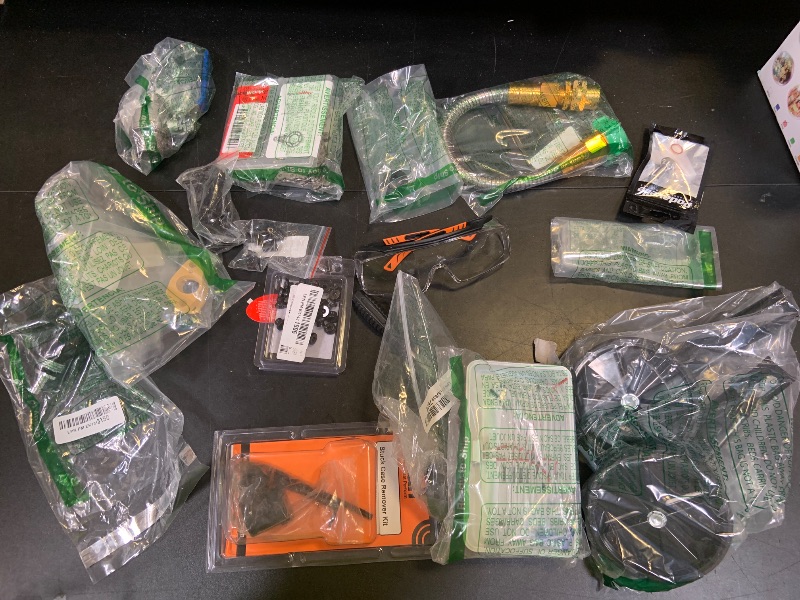 Photo 1 of Miscellaneous bundle of hardware
