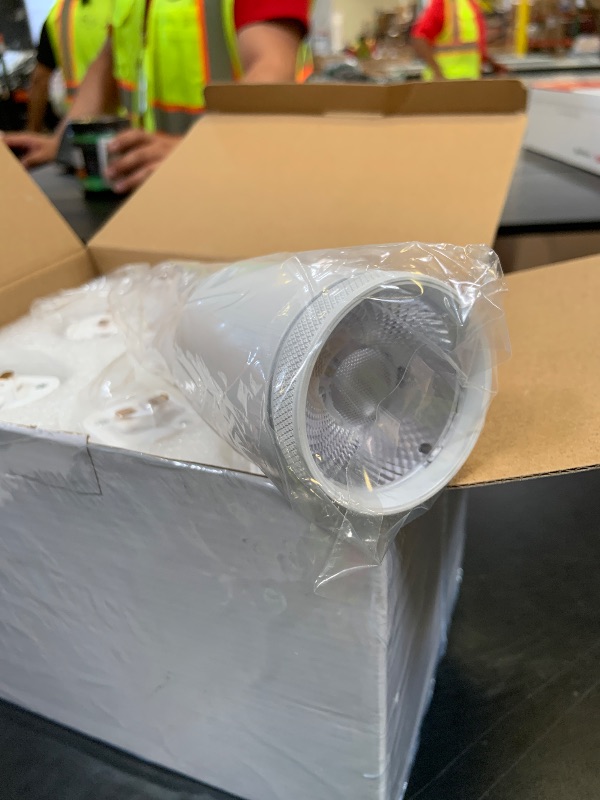 Photo 1 of be studied 10w Led Track Lighting Heads L Type Track Lighting Heads White Track Lighting fixtures Ceiling for Accent Task Art, 3000K 4000K 5700K Adjustable, Flicker Free Cri90+ 6 Pack