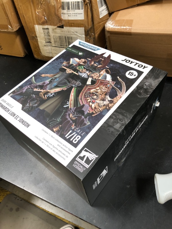 Photo 1 of JOYTOY Warhammer 40,000 1/18 Action Figure 7.08-Inch Dark Angels Primarch Lion ElJonson Collection Model Christmas Birthday Gifts