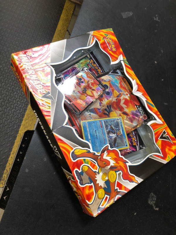 Photo 1 of Pokemon Trading Cards: Infernape V Box