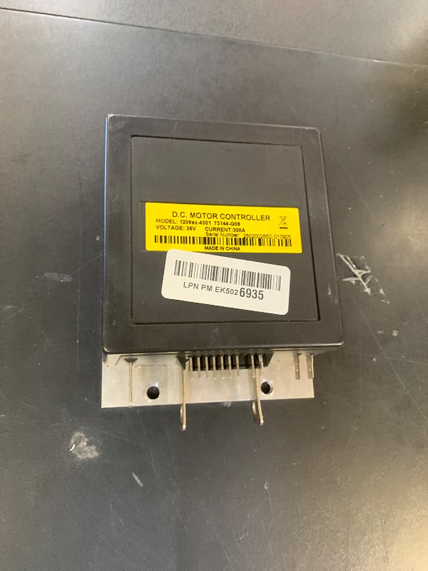 Photo 1 of HLBTK 1206DCS 1206SX 73144G06 73144G01 73144-G03 36V 300Amp 9Pins Motor Controller Fits for EZGO TXT and Medalist 1995 1996 1997 1998 1999 2000 Golf Cart Controller