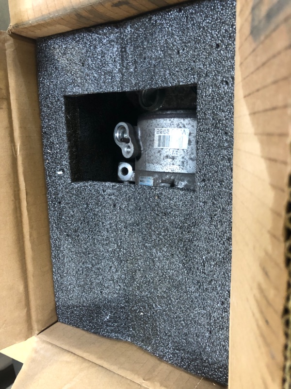 Photo 1 of ECCPP A/C Compressor with Clutch 2017 Fit for Hyundai Elantra 1.6L 2014-2019 Fit for Kia Soul 1.6L AC Compressor