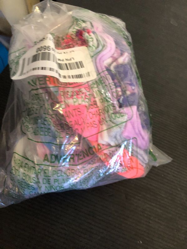 Photo 1 of Hanes Girls' Big, Ankle and No Show Fashion, Soft Socks, 12-Pack, Tie Dye Assortment-12 Pack, Medium