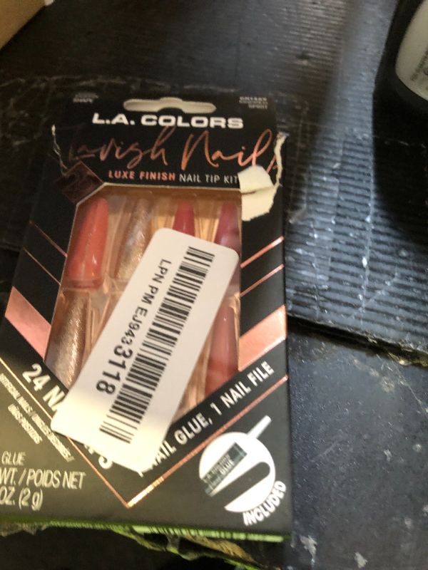 Photo 1 of L.A. COLORS Lavish Nail Luxe Finish Nail Tip Kit (carded), Kindred Spirit CNT469