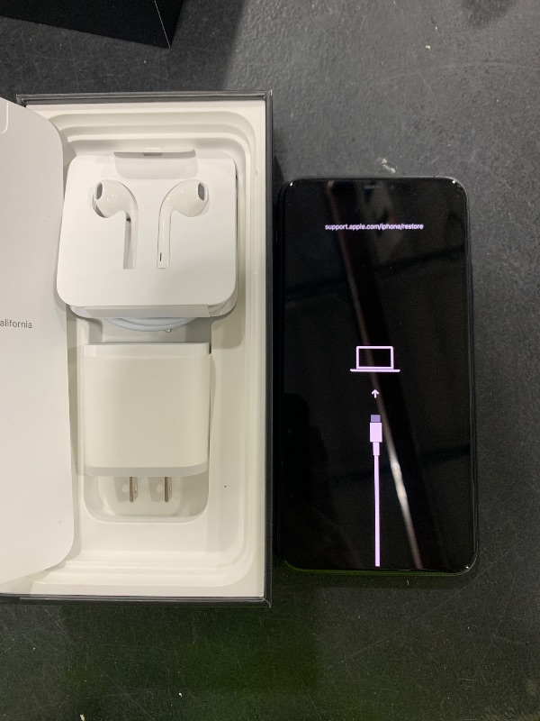 Photo 1 of Apple iPhone 11 Pro Max [256GB, Space Gray] + Carrier Subscription [Cricket Wireless]