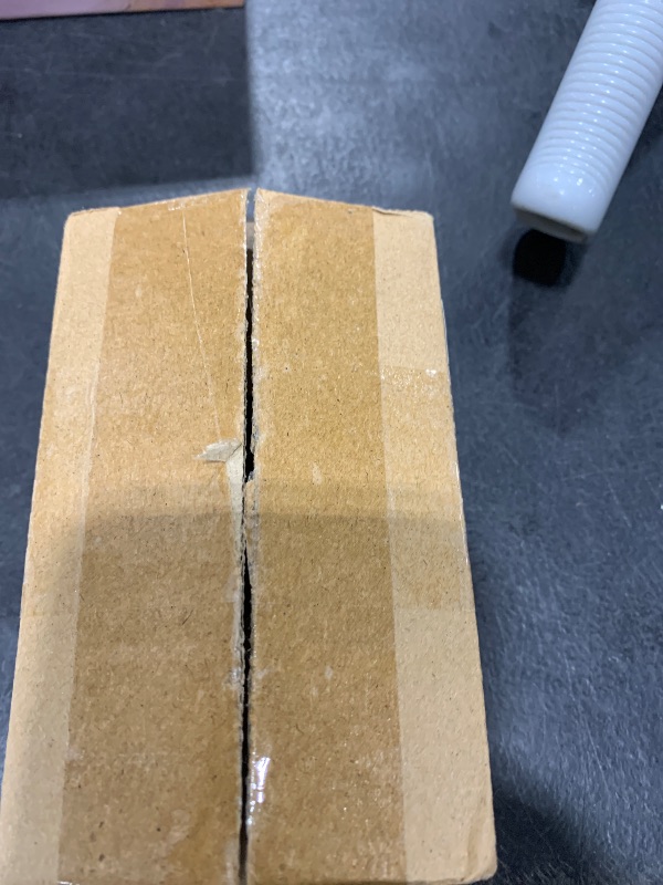 Photo 1 of Mig Welding  accessory 0.035" kit for Miller Millermatic M-10,M-15 and Hobart H-9 H-10: 20pcs Contact Tips 000-068 0.035" + 2pcs gas nozzles 169-715 1/2"+ 2pcs gas diffusers 169-716 …