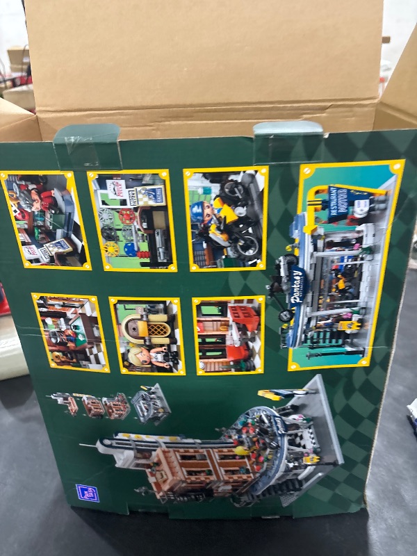 Photo 1 of PANTASY Retro Motorcycle Diner & Bar Building Set - Modular Street Corner Architecture Kit with Interactive Doors, Openable Walls, 4 Motorcycles & 5 Exclusive Minifigures for Display & Play
