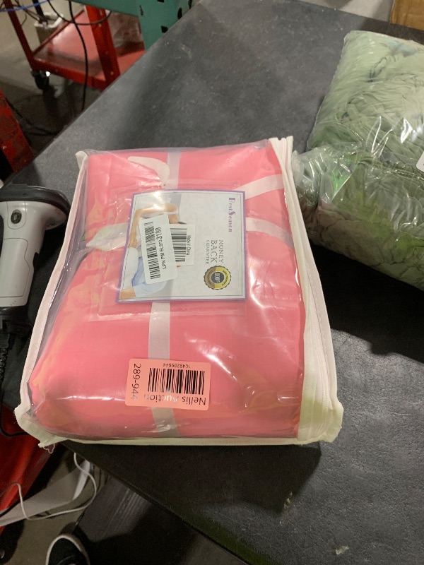 Photo 1 of Best Season 400 Thread Count Cotton 4 Piece Queen Size Sheet Set - 100% Long Staple Cotton Sheets Set, Soft Cotton Bed Sheets Sets with Deep Pocket fit Upto 16 inch (Peach Pink Color)