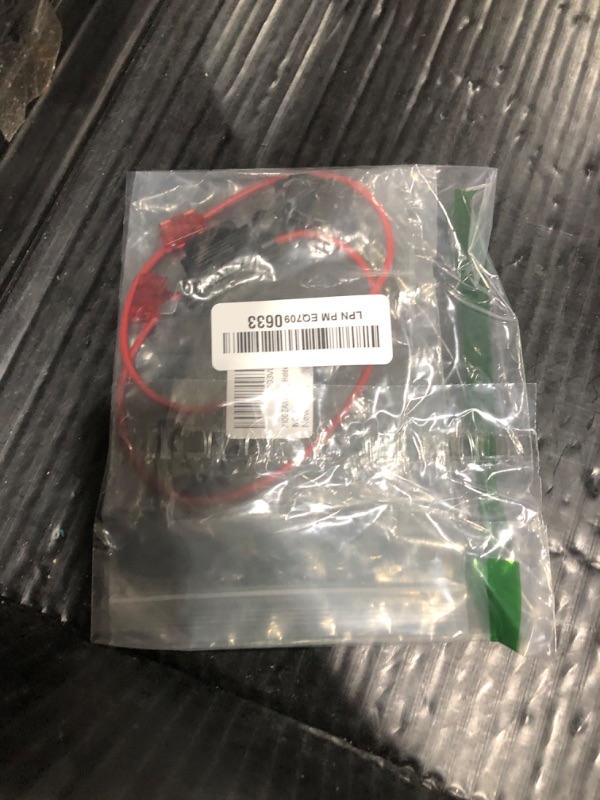 Photo 1 of Inline Fuse Holder 12V 2 Pack, 18 AWG Waterproof Fuse Holder 11.8 Inch, in Line Fuses Holders 12V with 2 Pcs Standard Car Fuses 10A Blade Holders for Automotive, Marine by XIOGZAXI