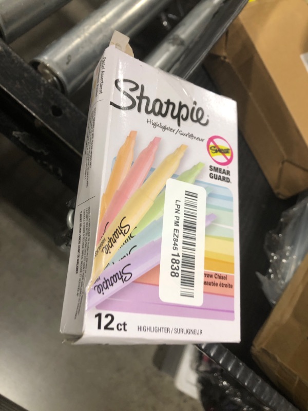 Photo 1 of Sharpie Pocket Highlighters, Mild Pastel Colors, Assorted, Chisel Tip, 12 Count - School, Home, and Office Use, Teacher Supplies