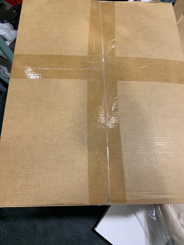 Photo 1 of Tenceur 100 Pcs Jewelry Gift Boxes 3.5 x 3.5 x 1 Inch Cardboard Jewelry Boxes Small Gift Boxes for Jewelry Earrings Necklaces Handmade Bangles Bracelets (White)