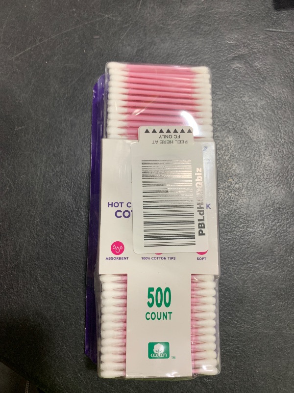 Photo 1 of Swisspers Hot Colored Swab-500 ct (Color May Vary)