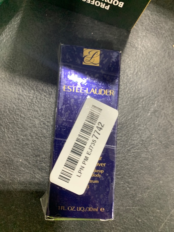 Photo 1 of Estée Lauder Double Wear 24-Hour Maximum Cover Camouflage Foundation for Face and Body SPF 15 | Full Coverage | Covers Scars & Tattoos, 1.0 Fl Oz, 1N1 Ivory Nude