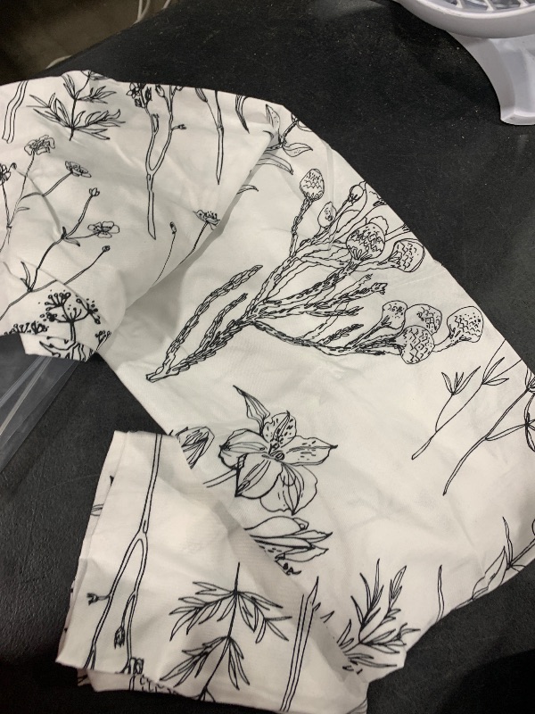 Photo 1 of 2 PILLOW CASES 
