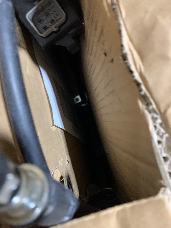 Photo 1 of YUXSOUQ Electronic Parking Brake Assy 59700C5610 Compatible with KIA Sorento 2015-2018 2.0L 2.4L 3.3L Replacess 59700-C5610