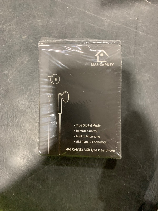 Photo 1 of MAS CARNEY USB C Earbuds Wired TH9,Type-C Headphone with Mic,USBC Earphones Compatible with iPhone 15 16 iPad, Samsung Galaxy S25 S24 A53,Google Pixel,Xiaomi Redmi,Huawei Honor,Oppo,Vivo,Pack of 2