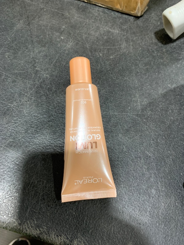 Photo 1 of L'Oreal Paris Makeup True Match Lumi Glotion, Natural Glow Enhancer, Illuminator Highlighter, Bronzing Drops For a Sun-Kissed Glow, 902 Light