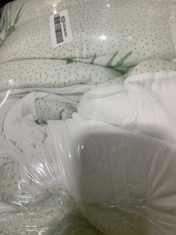 Photo 1 of Ultra Soft Full Size Mattress Topper - Viscose Made from Bamboo Pillow Top Mattress Pad for Back Pain Relief - Naturally Cooling for Hot Sleepers, Green
