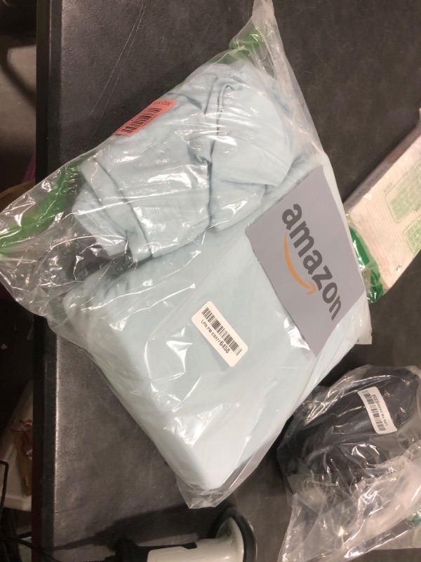 Photo 1 of Bedsure Sky Blue Duvet Cover Queen Size - 3 Pieces Prewashed Cotton-Like Extra Soft Bedding Set, Includes 1 Duvet Cover 90x90 Inches with Zipper Closure & 2 Pillow Shams, Comforter Not Included