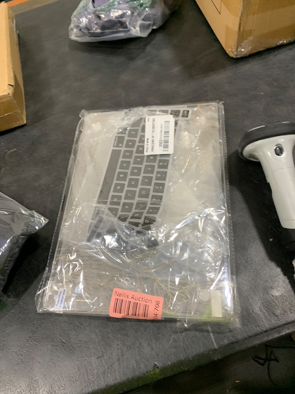 Photo 1 of TWOLSKOO Compatible with MacBook Pro 13 inch Case 2022 2021 2020-2016 A2338 M2/M1 A2251 A2289 A2159 A1989 A1706, Plastic Hard Shell Cover & Keyboard Skin & Screen Protector, Gold Florals