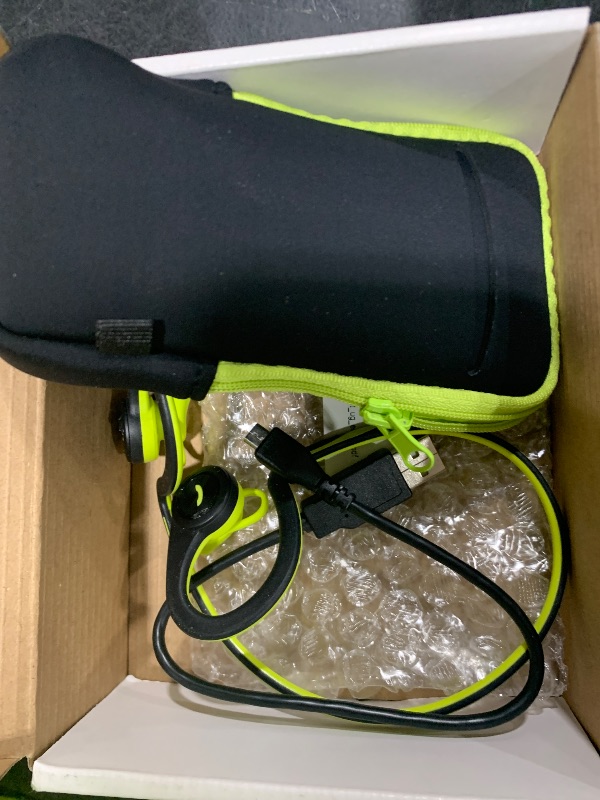 Photo 1 of Plantronics BackBeat Fit Wireless Headphones Plus Smartphone Armband - Retail Packaging - Green