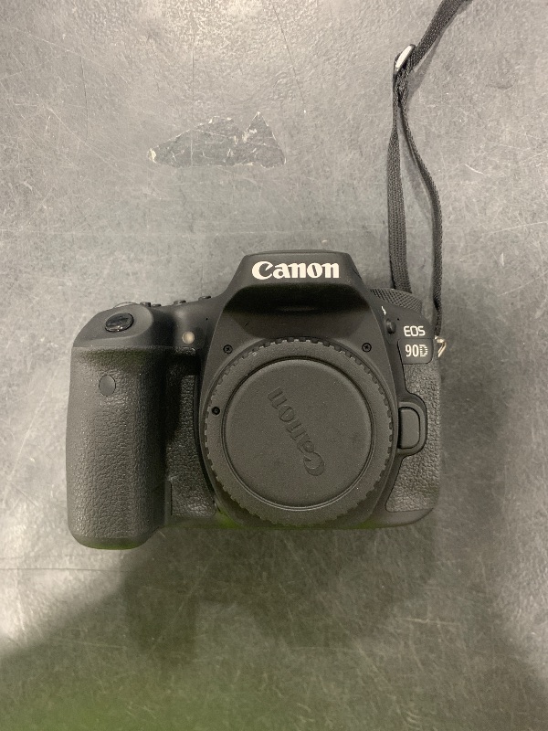 Photo 1 of CANON - EOS 90D 343055002256 Megapixel, 4K UHD Video DSLR Camera ( BODY ONLY) with battery charger

