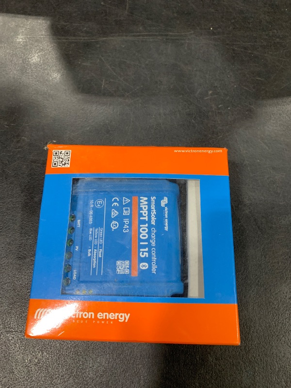 Photo 1 of Victron Energy SmartSolar MPPT Solar Charge Controller (Bluetooth) - Charge Controllers for Solar Panels - 100V, 15 amp, 12/24-Volt