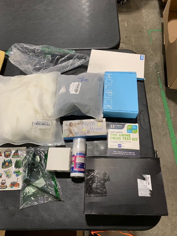 Photo 1 of  Box of miscellaneous items 